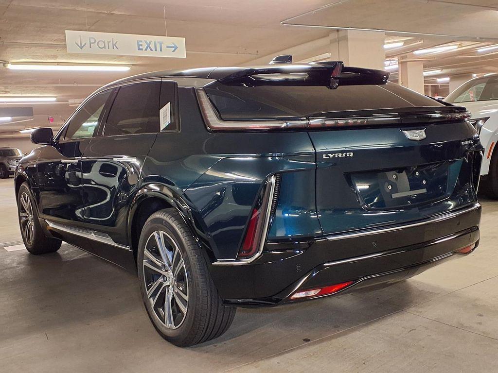 2026 Cadillac LYRIQ LUXURY photo 10