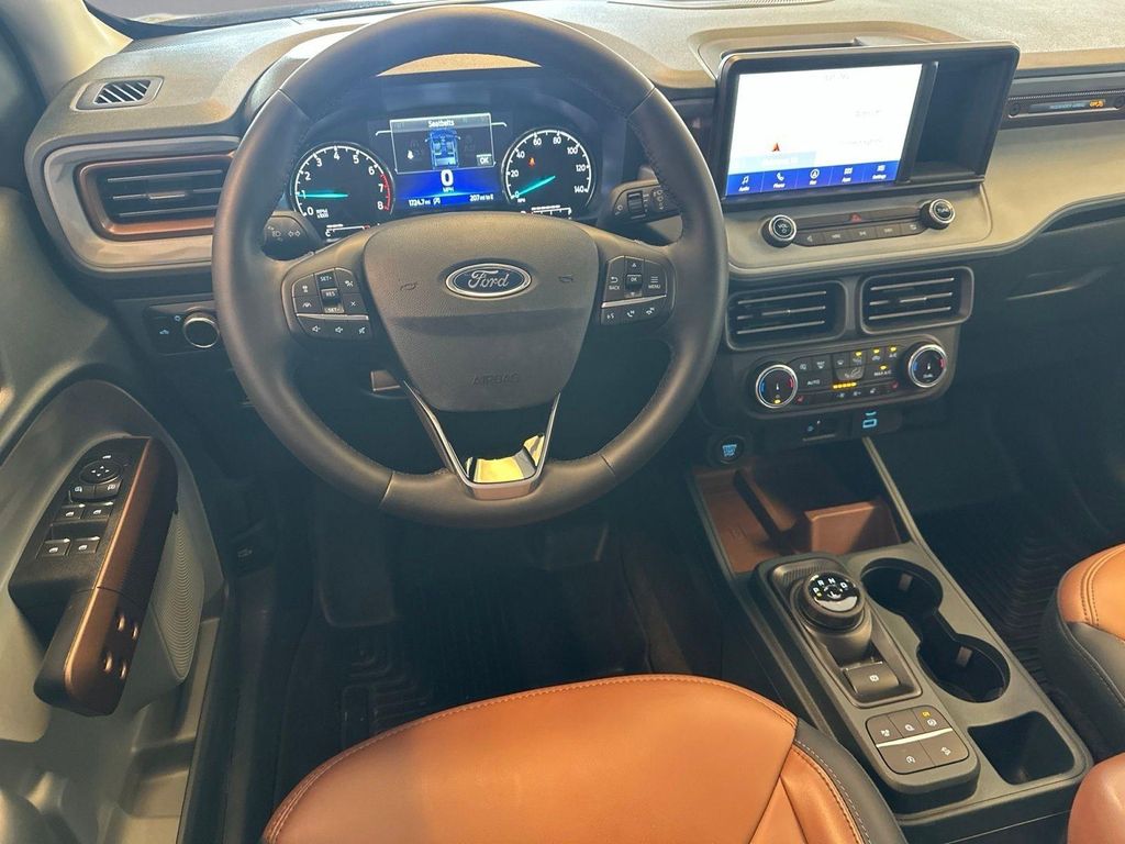 2024 FORD MAVERICK LARIAT photo 3