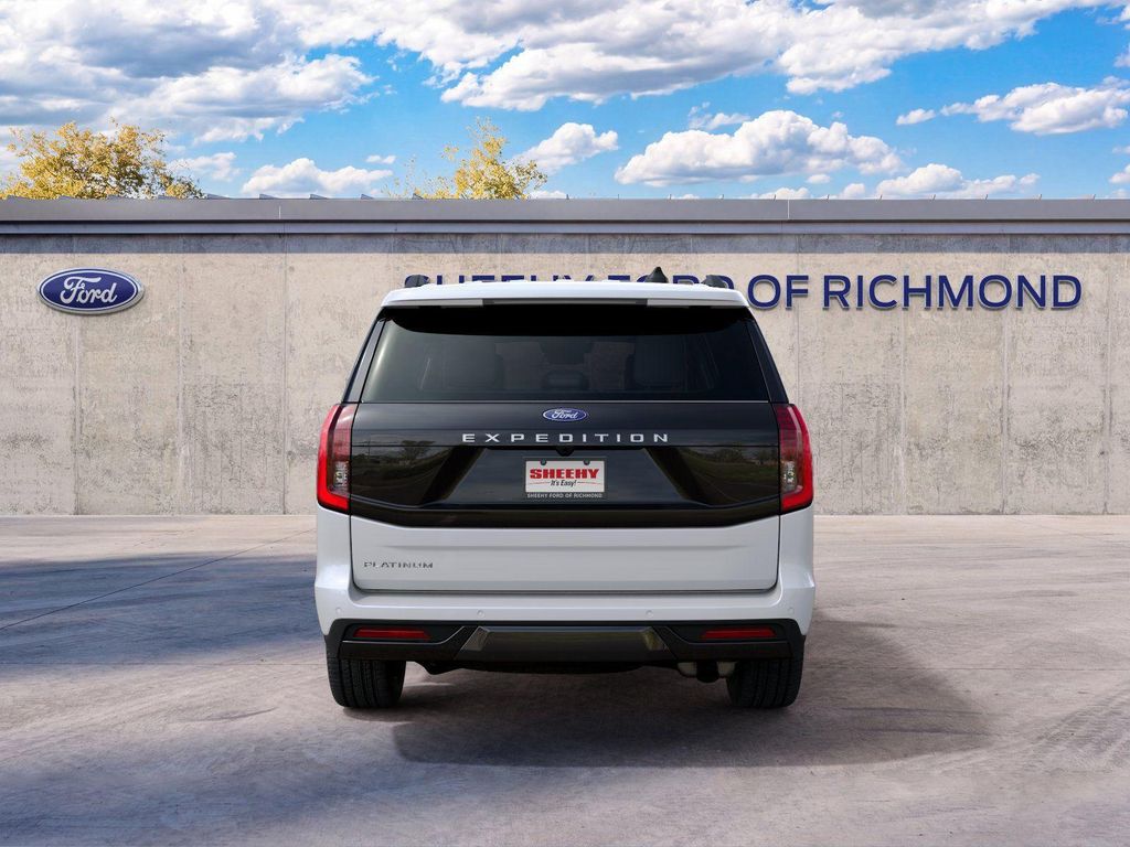 صورة 5 لـ 2027 FORD EXPEDITION PLATINUM