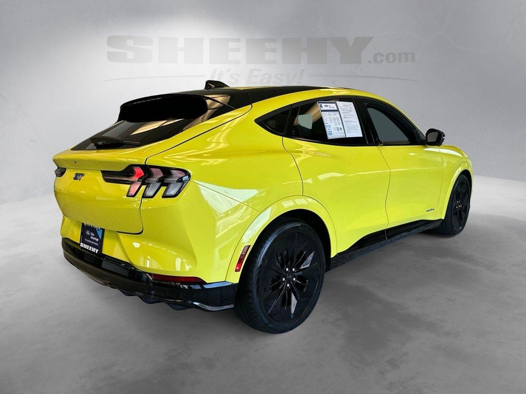 صورة مصغرة 11 لـ 2025 FORD MUSTANG MACH-E GT