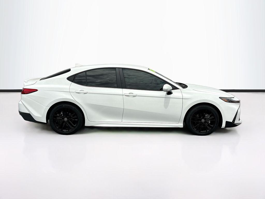2026 Toyota CAMRY SE 照片 4