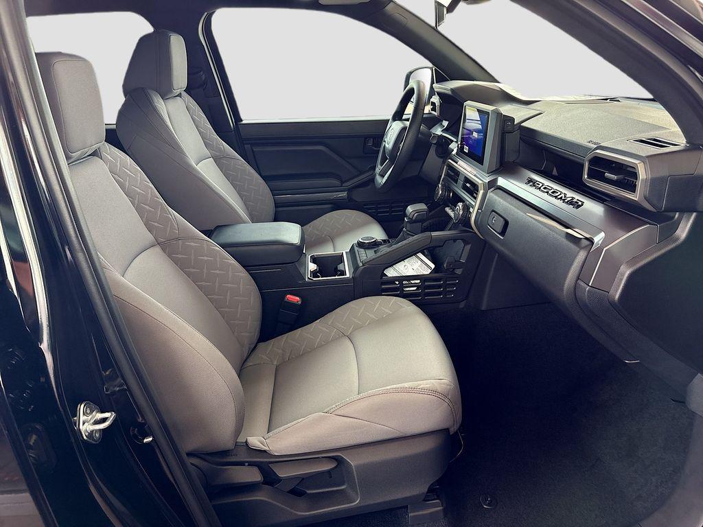 2026 Toyota TACOMA SR5 缩略图 19