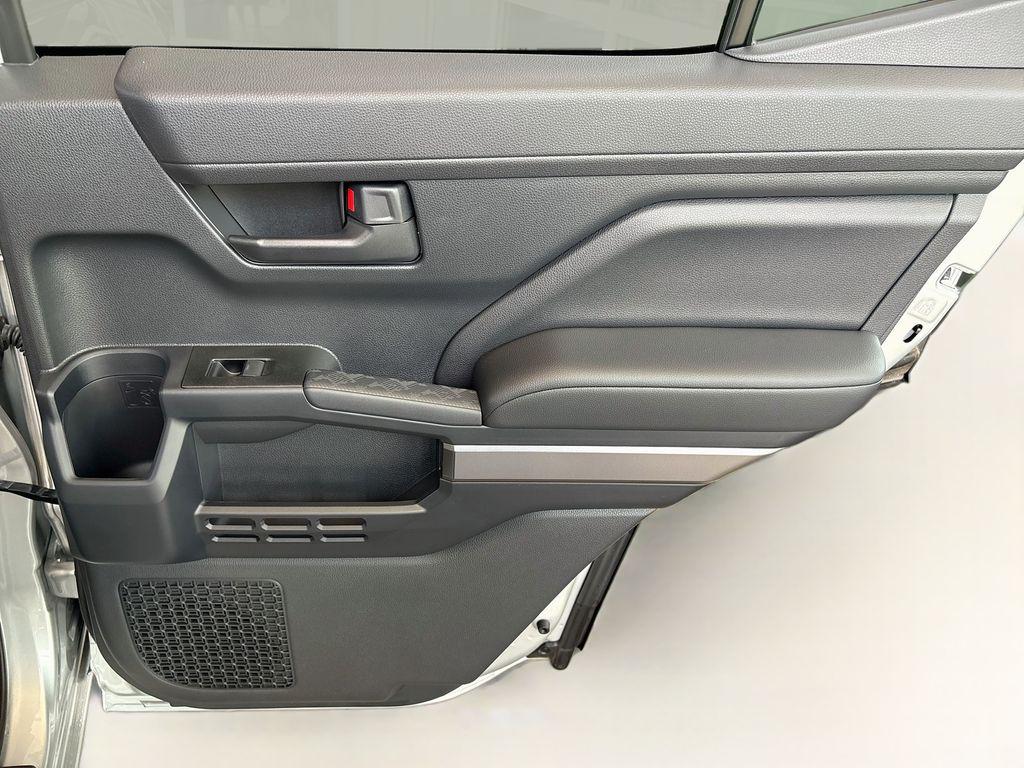 2026 Toyota 4RUNNER SR5 缩略图 26