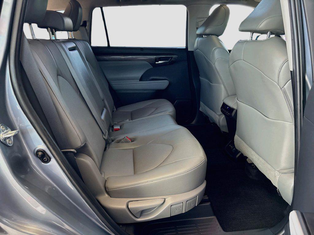 2023 Toyota HIGHLANDER LIMITED — миниатюра 22
