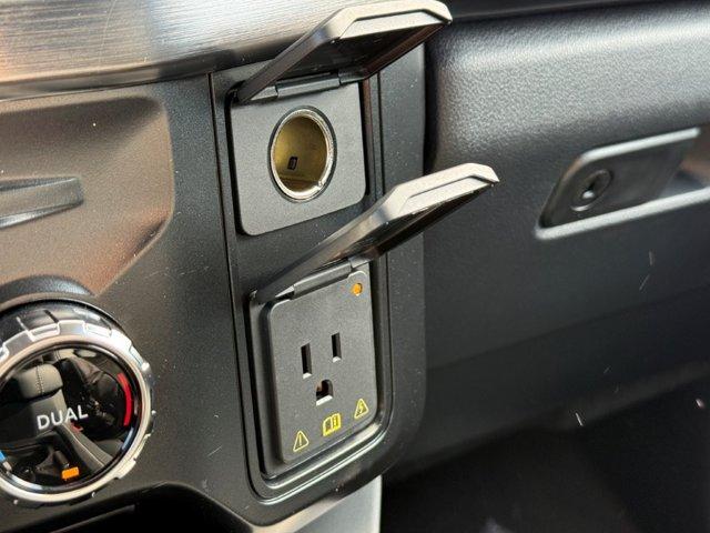 2026 FORD F-250 LARIAT thumbnail 29