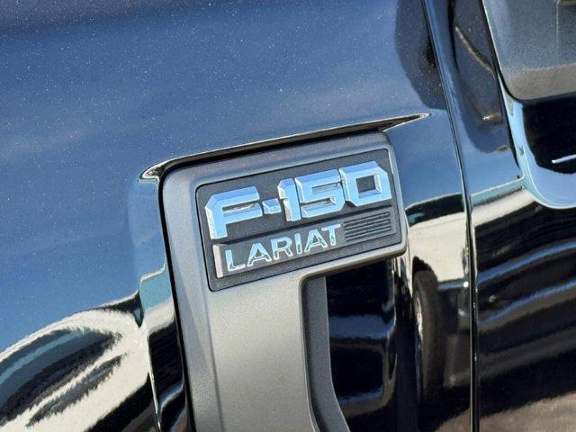 FORD F-150 LARIAT - 10