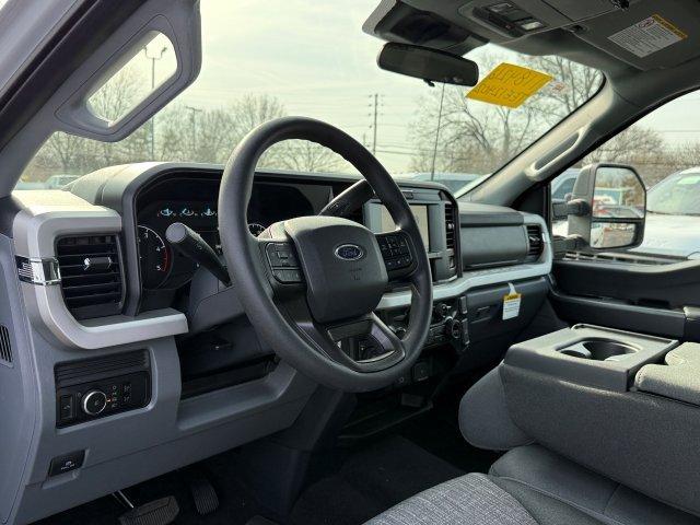2026 FORD F-350 XLT — миниатюра 11