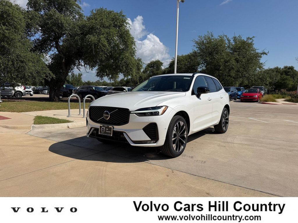New 2026 Volvo XC60 B5 Plus