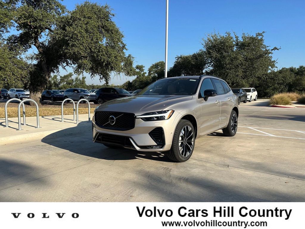 New 2026 Volvo XC60 B5 Plus