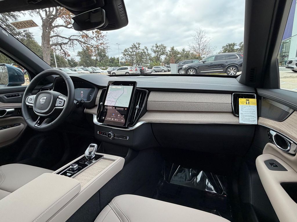 2026 Volvo XC90 PLUG-IN HYBRID PLUS, T8 AWD, ELECTRIC/GASOLIN 缩略图 11
