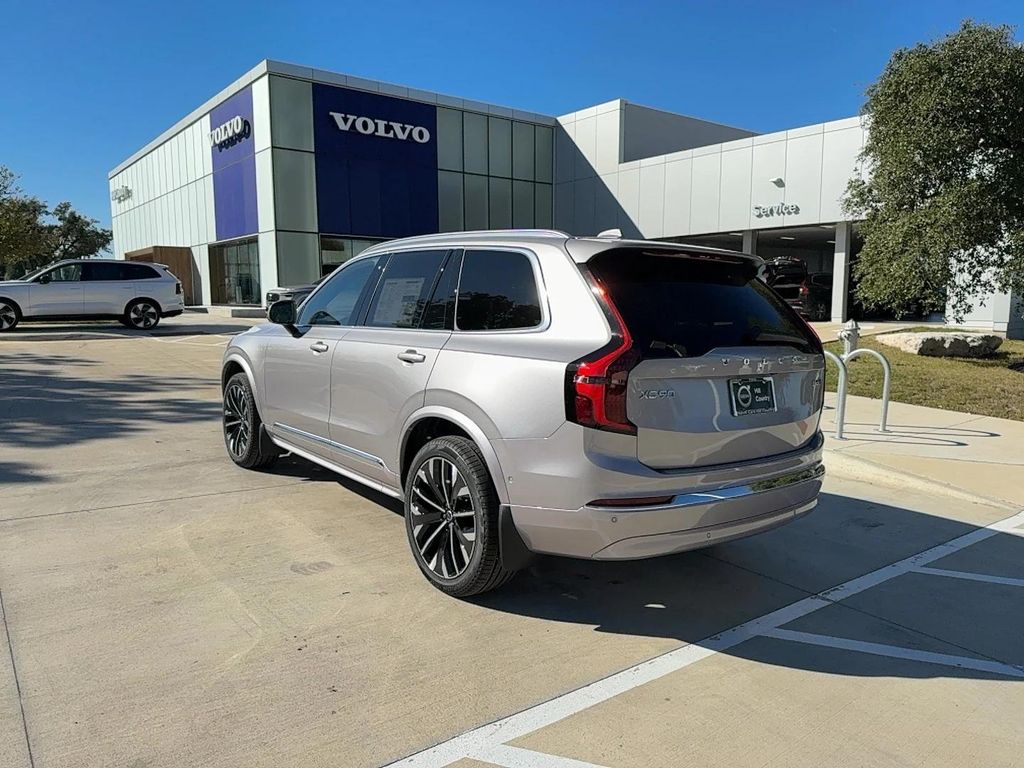 2026 Volvo XC90 PLUS, B6 AWD GAS (MILD HYBRID), GASOLINE, BRI 照片 4