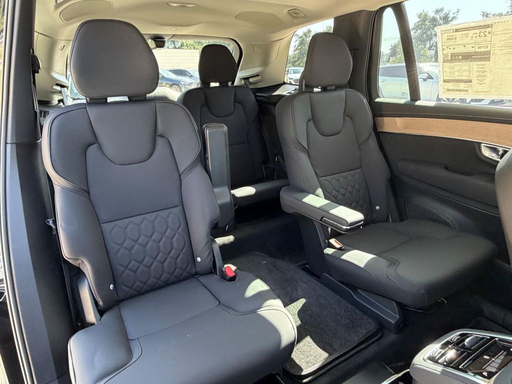 2026 Volvo XC90 PLUS, B6 AWD GAS (MILD HYBRID), GASOLINE, BRI — фото 10