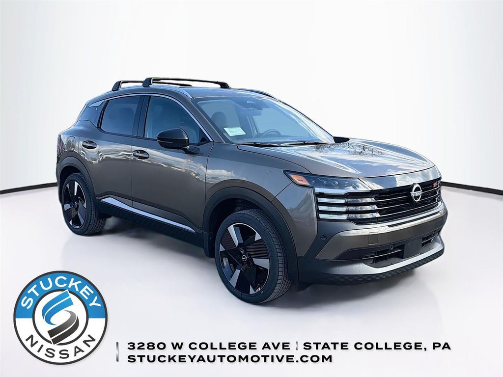 New 2026 Nissan Kicks SR