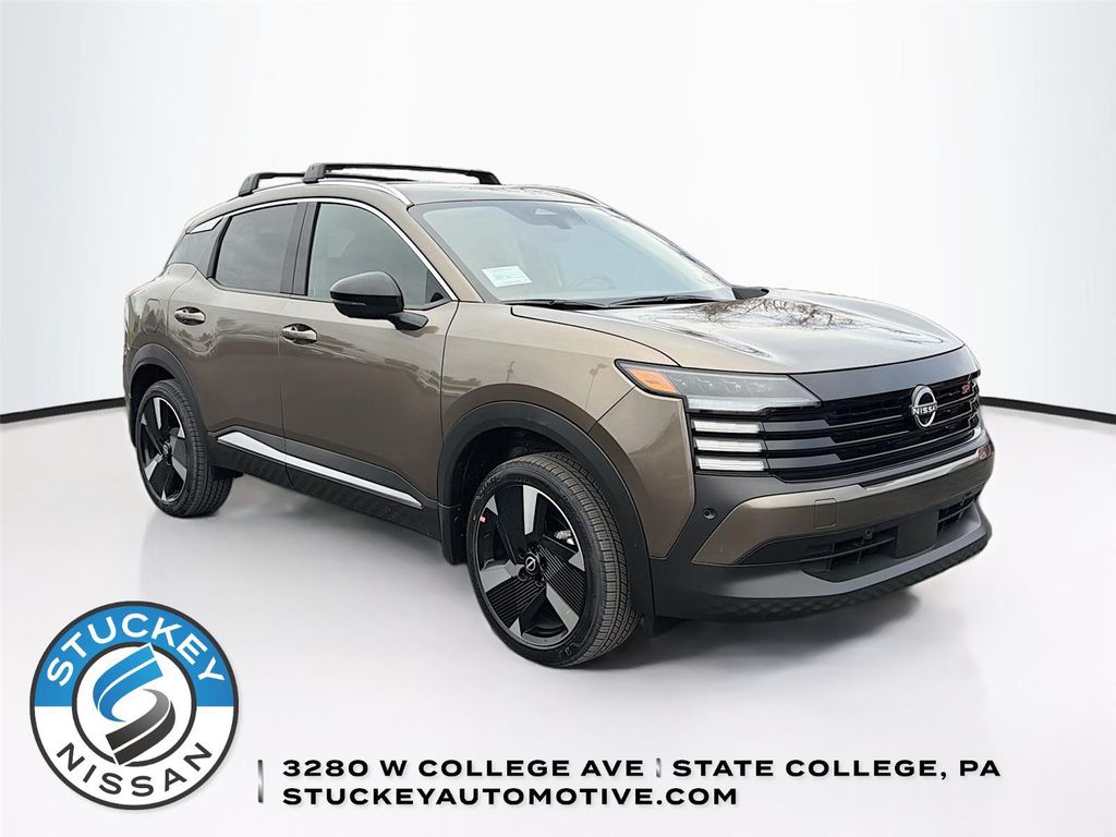 New 2026 Nissan Kicks SR