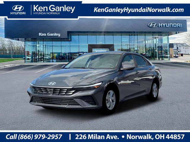 New 2026 Hyundai ELANTRA SE