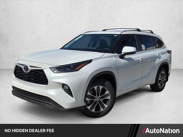 New 2026 Toyota Highlander Hybrid XLE