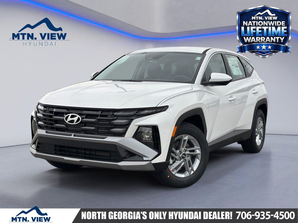 New 2026 Hyundai TUCSON SE