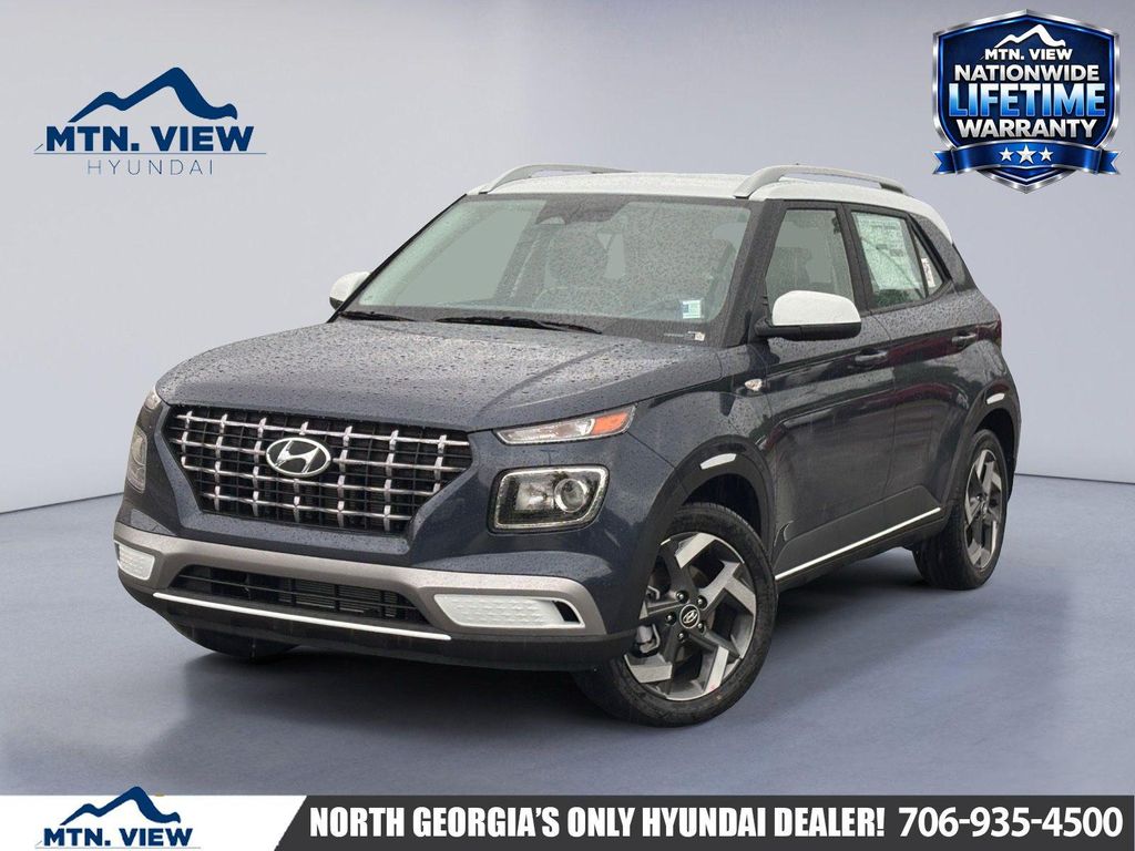 New 2026 Hyundai VENUE SEL w/Two-Tone Roof