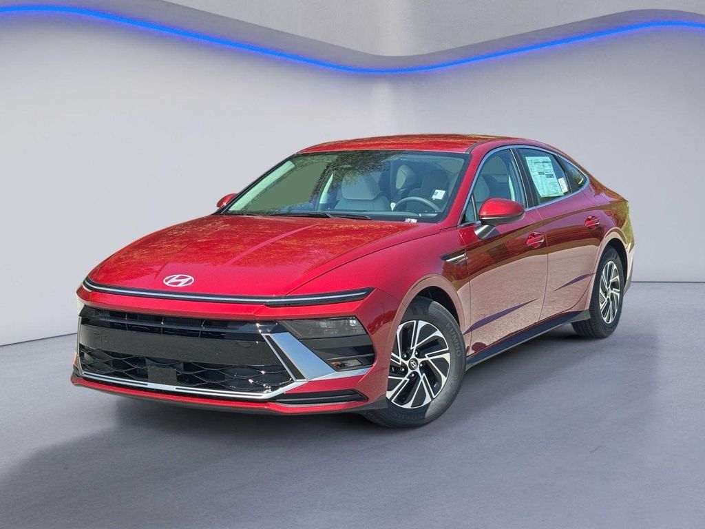 New 2026 Hyundai SONATA Hybrid Base