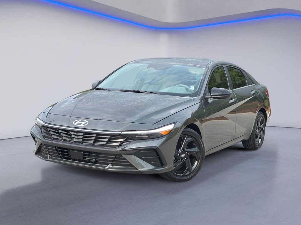 New 2026 Hyundai ELANTRA Sport