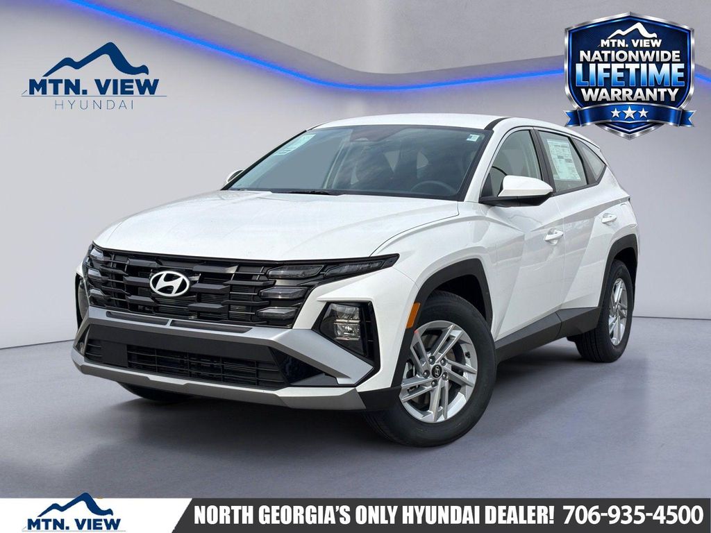 New 2026 Hyundai TUCSON SE