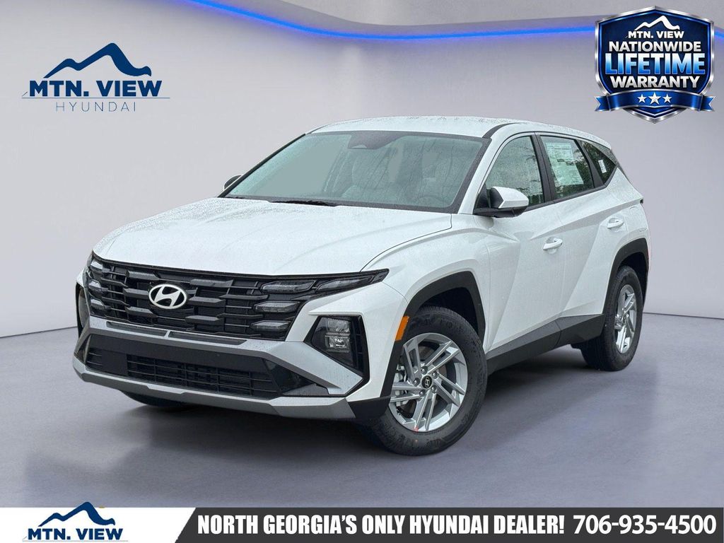 New 2026 Hyundai TUCSON SE