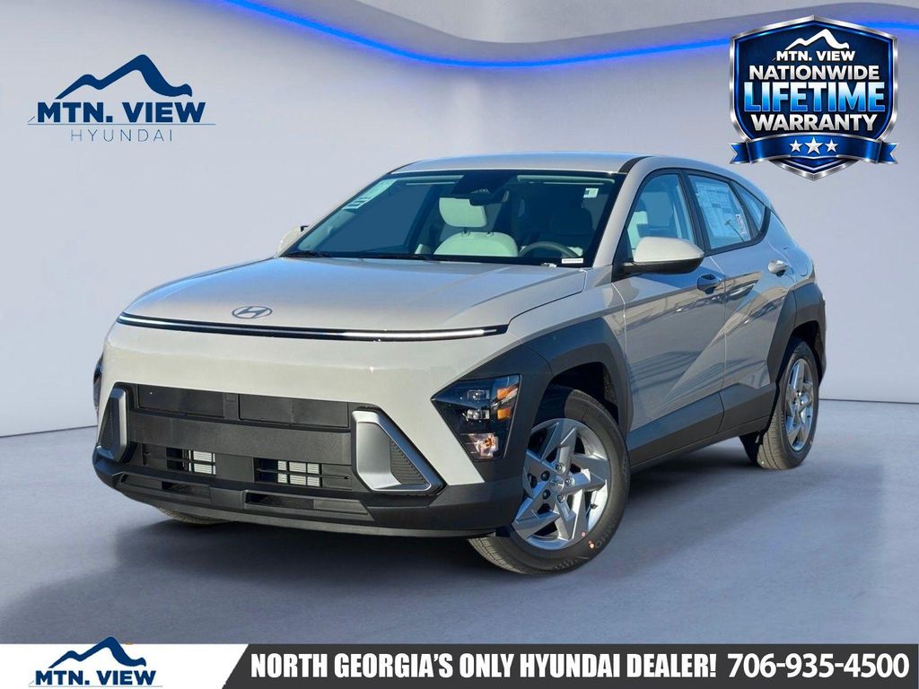 New 2026 Hyundai KONA SE