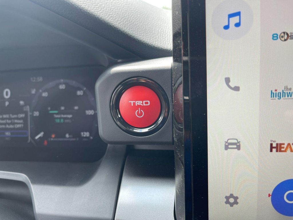 صورة مصغرة 23 لـ 2026 Toyota TACOMA HYBRID TRD OFF ROAD