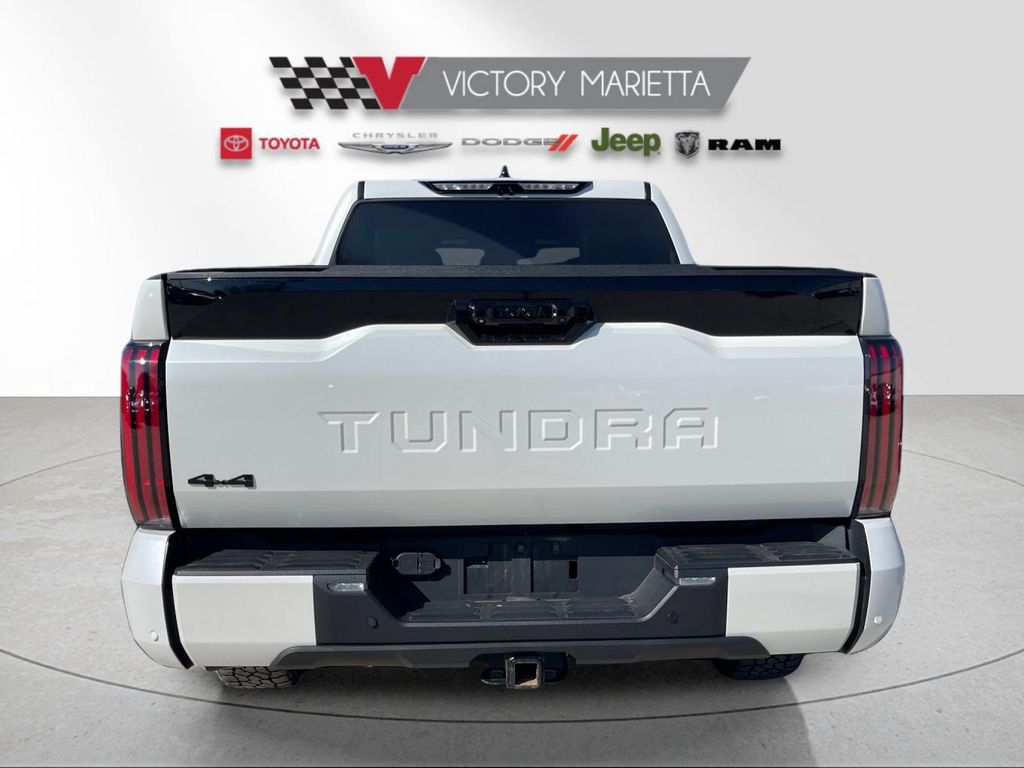 TOYOTA TUNDRA - 3