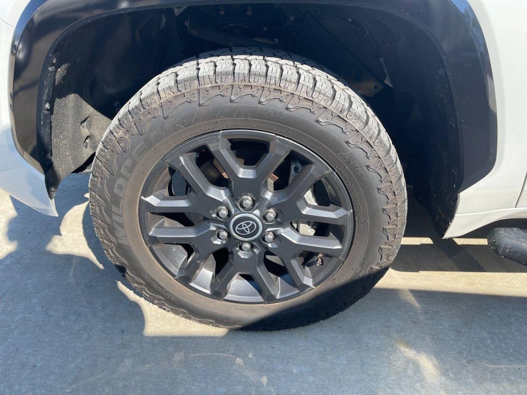 TOYOTA TUNDRA - 7