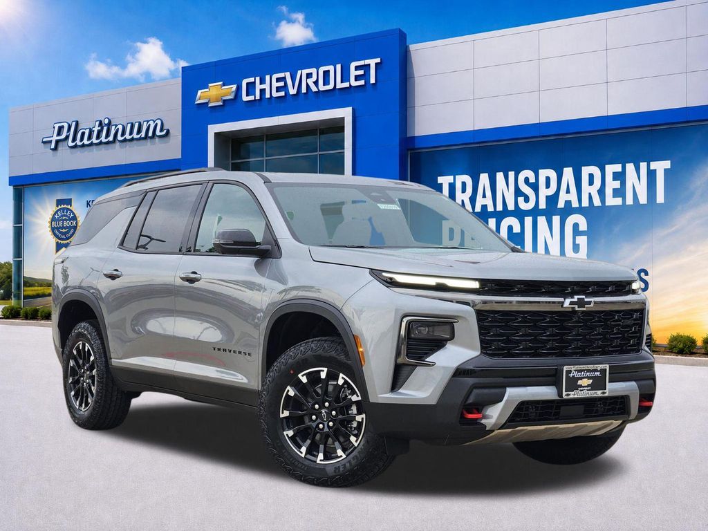 New 2026 Chevrolet Traverse AWD Z71