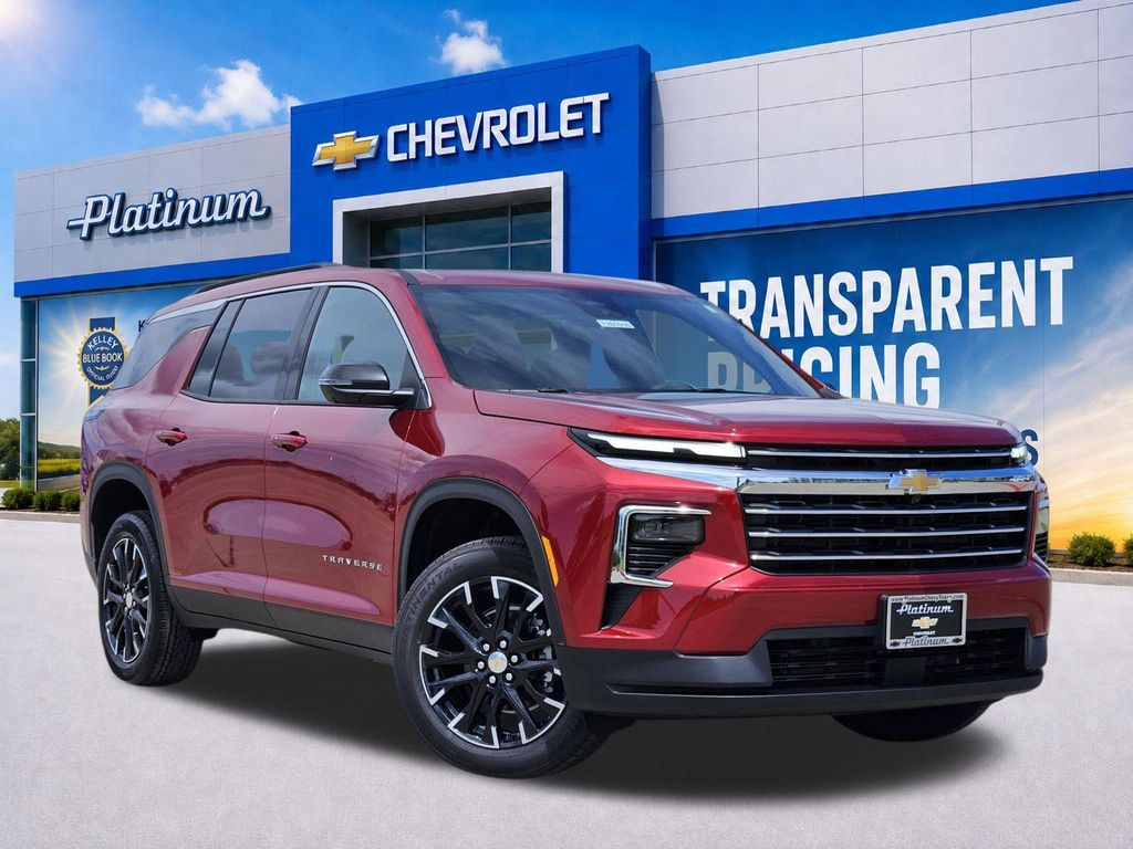 New 2026 Chevrolet Traverse LT
