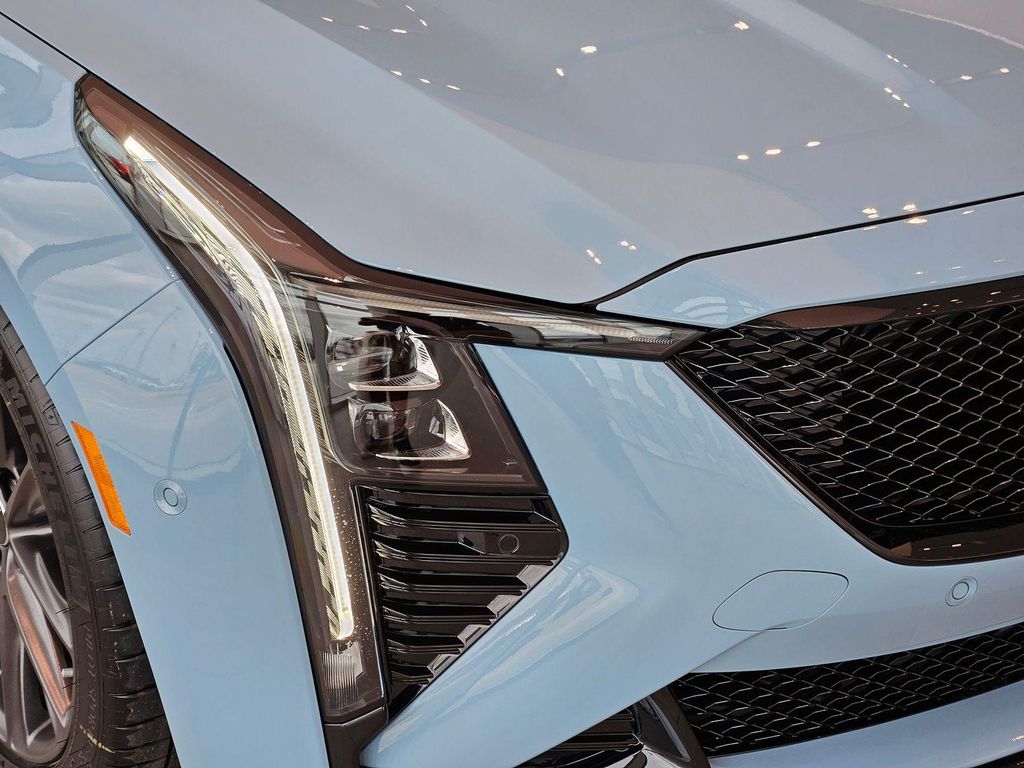 صورة مصغرة 8 لـ 2026 Cadillac CT5-V V-SERIES RWD