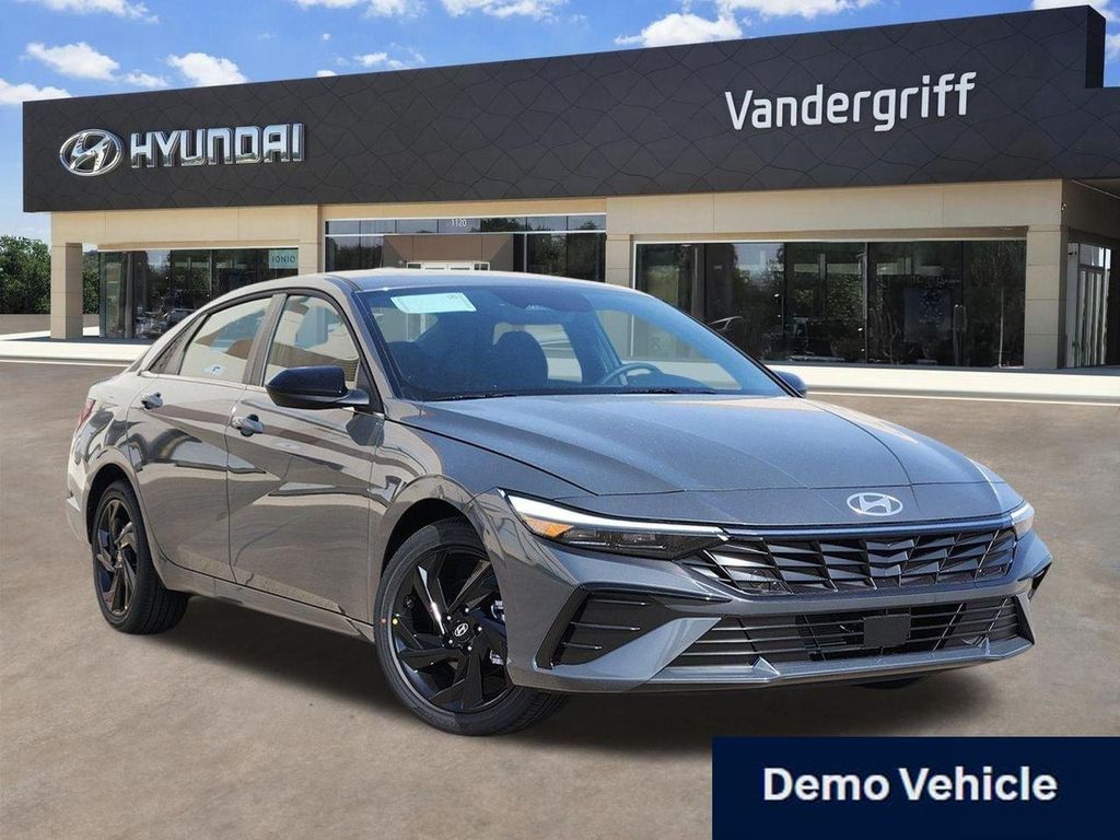New 2026 Hyundai ELANTRA Sport