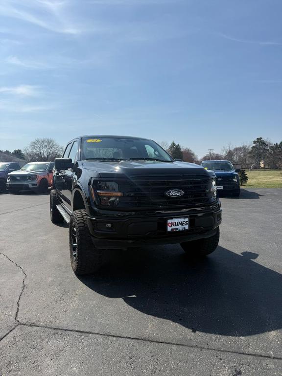 FORD F-150 XLT - 4