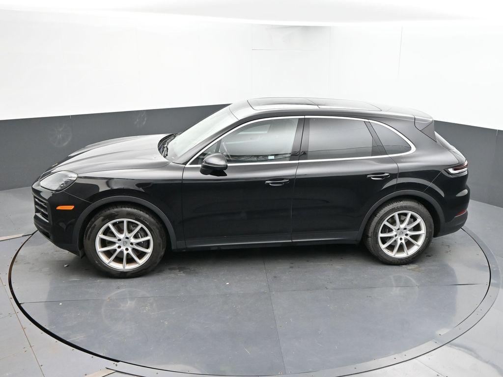 صورة مصغرة 29 لـ 2024 Porsche CAYENNE BASE