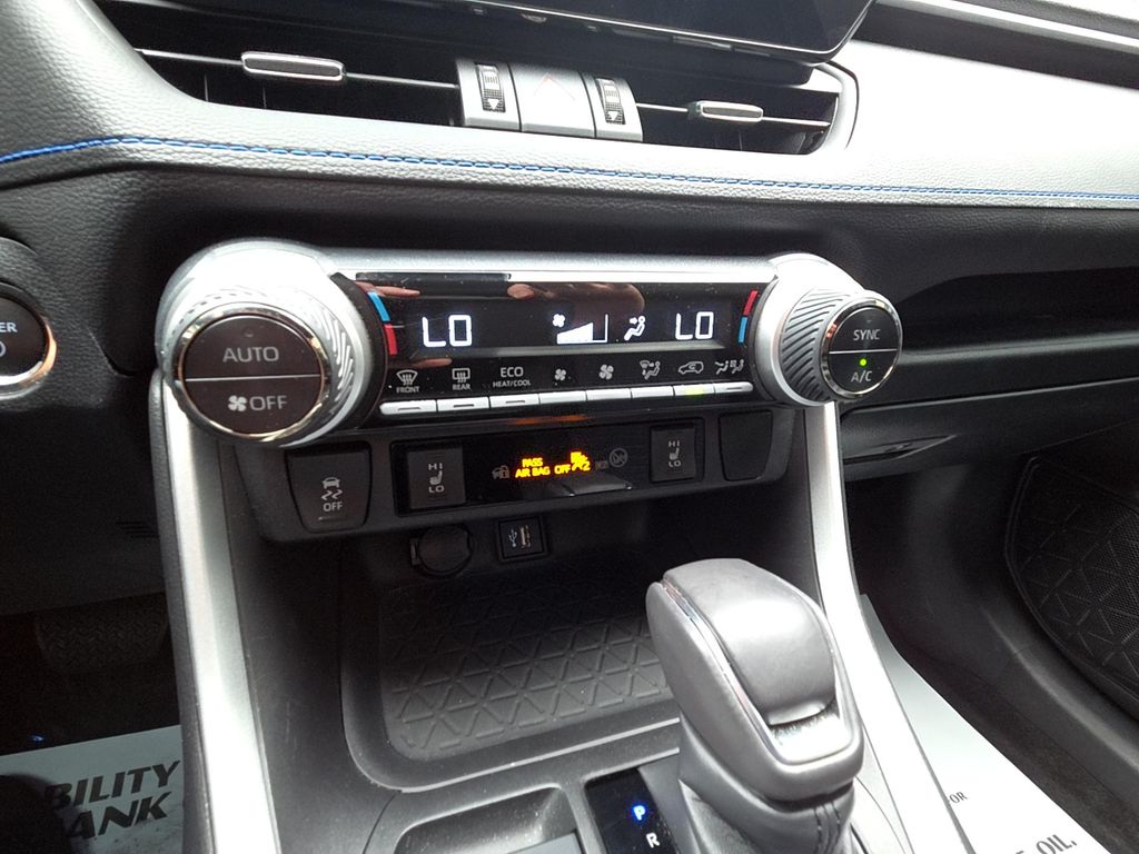 2023 Toyota RAV4 HYBRID SE 缩略图 28