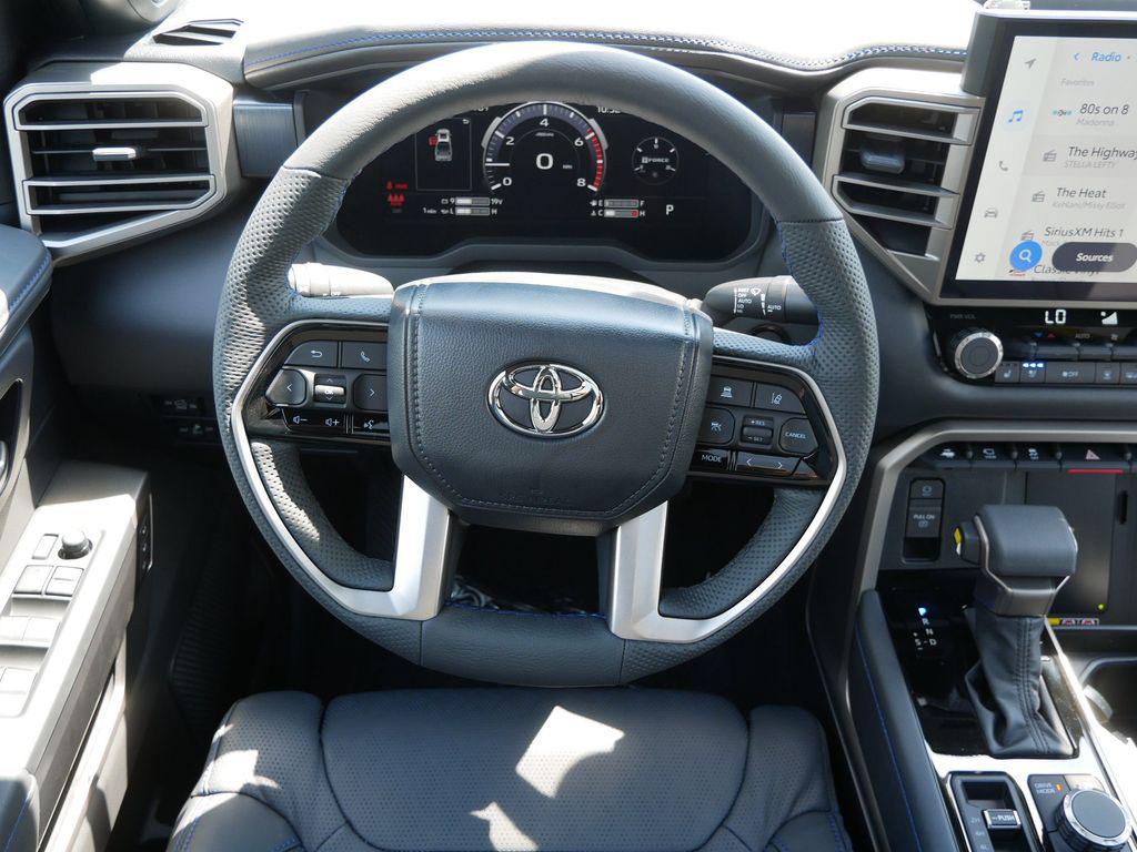 2026 Toyota TUNDRA PLATINUM — фото 8