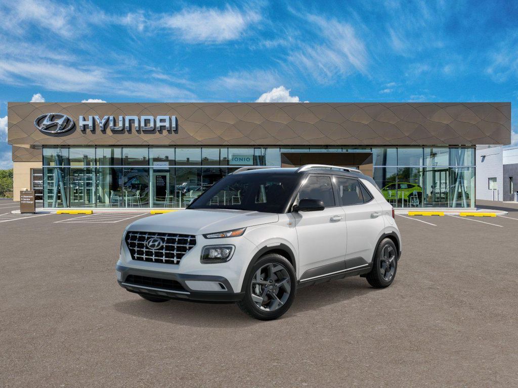 New 2026 Hyundai VENUE SEL w/Two-Tone Roof