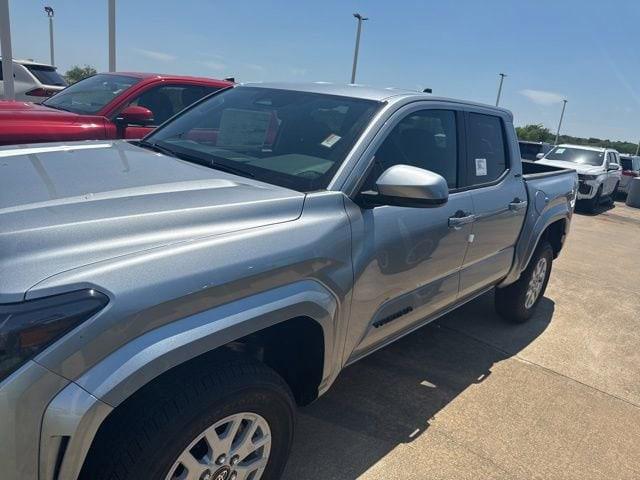 New 2026 Toyota Tacoma SR5