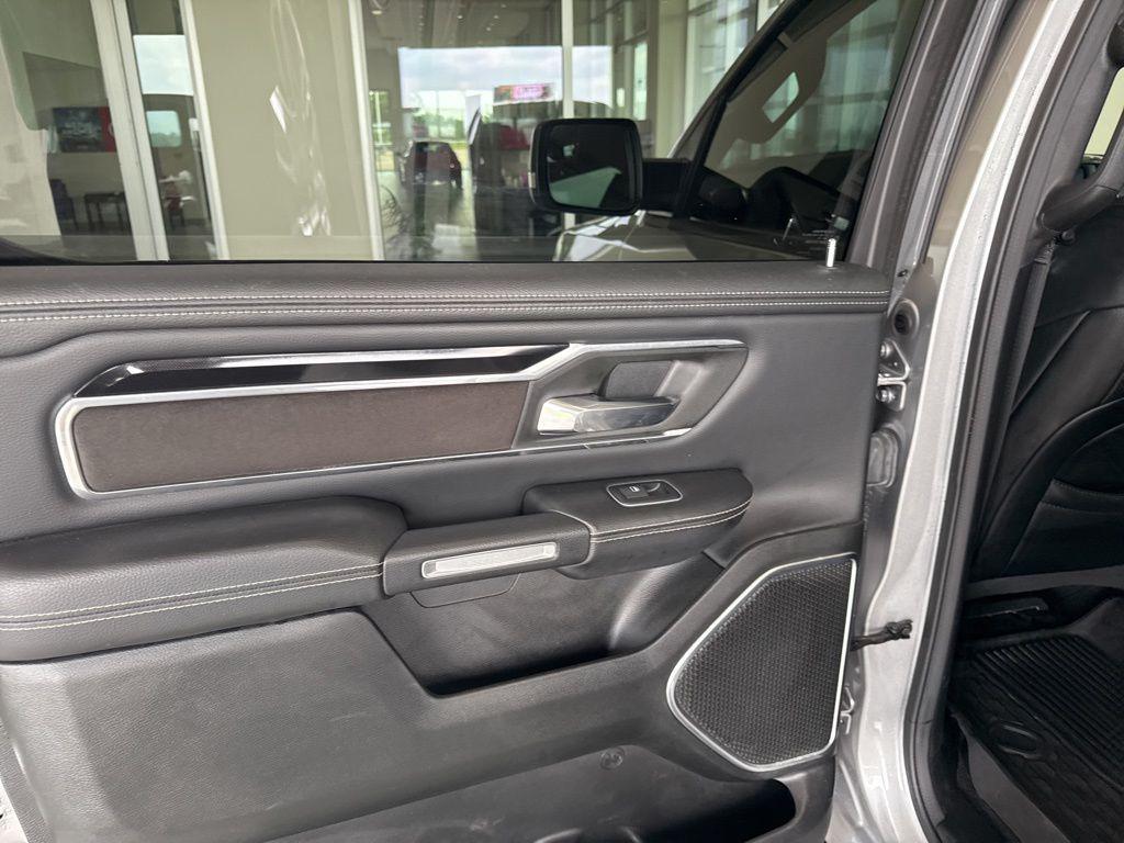 2022 RAM 1500 LARAMIE — миниатюра 25