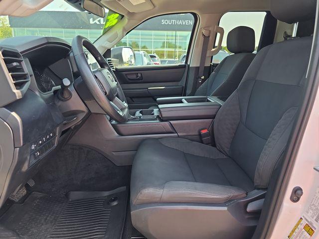 صورة 10 لـ 2024 Toyota TUNDRA SR