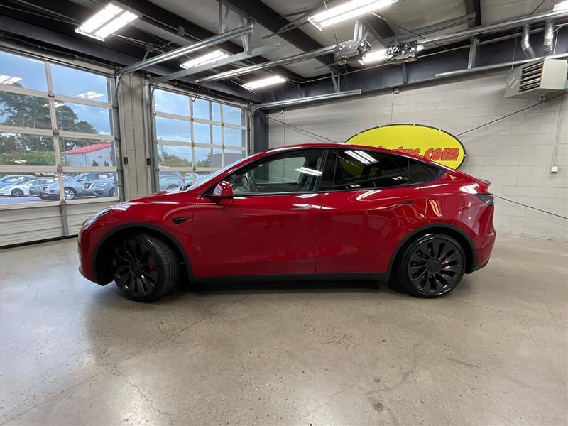 TESLA MODEL Y PERFORMANCE DUAL MOTOR ALL-WHEEL DRIVE - 2