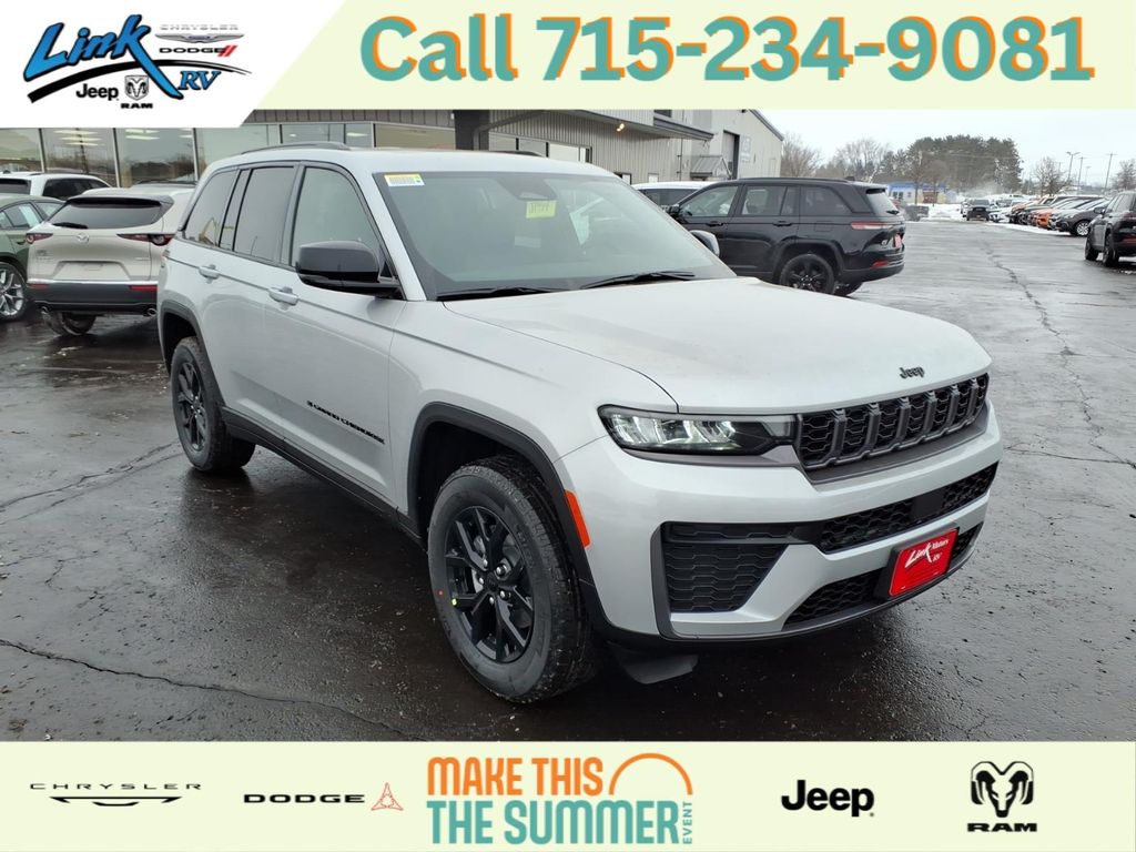 New 2026 Jeep Grand Cherokee Altitude