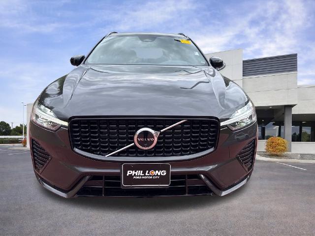 2025 Volvo XC60 B5 PLUS 照片 2
