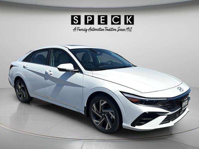 New 2026 Hyundai ELANTRA Limited