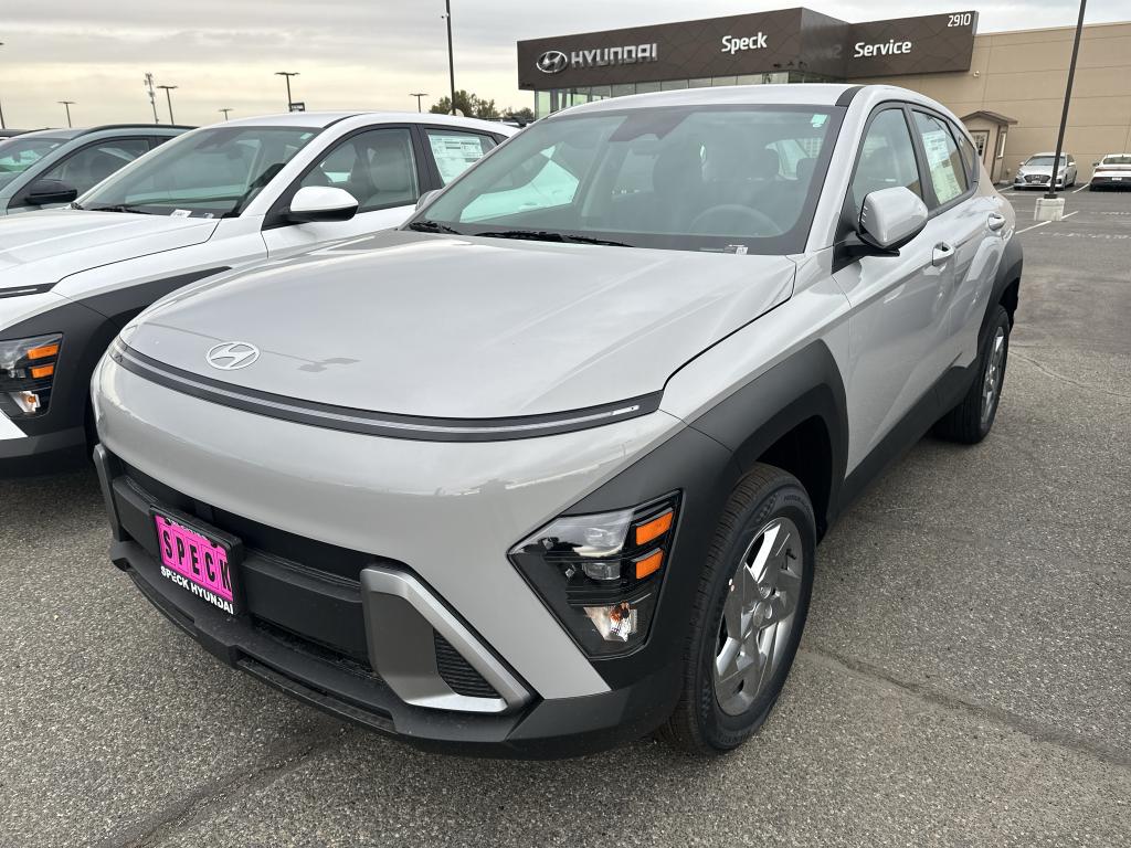 New 2027 Hyundai KONA SE