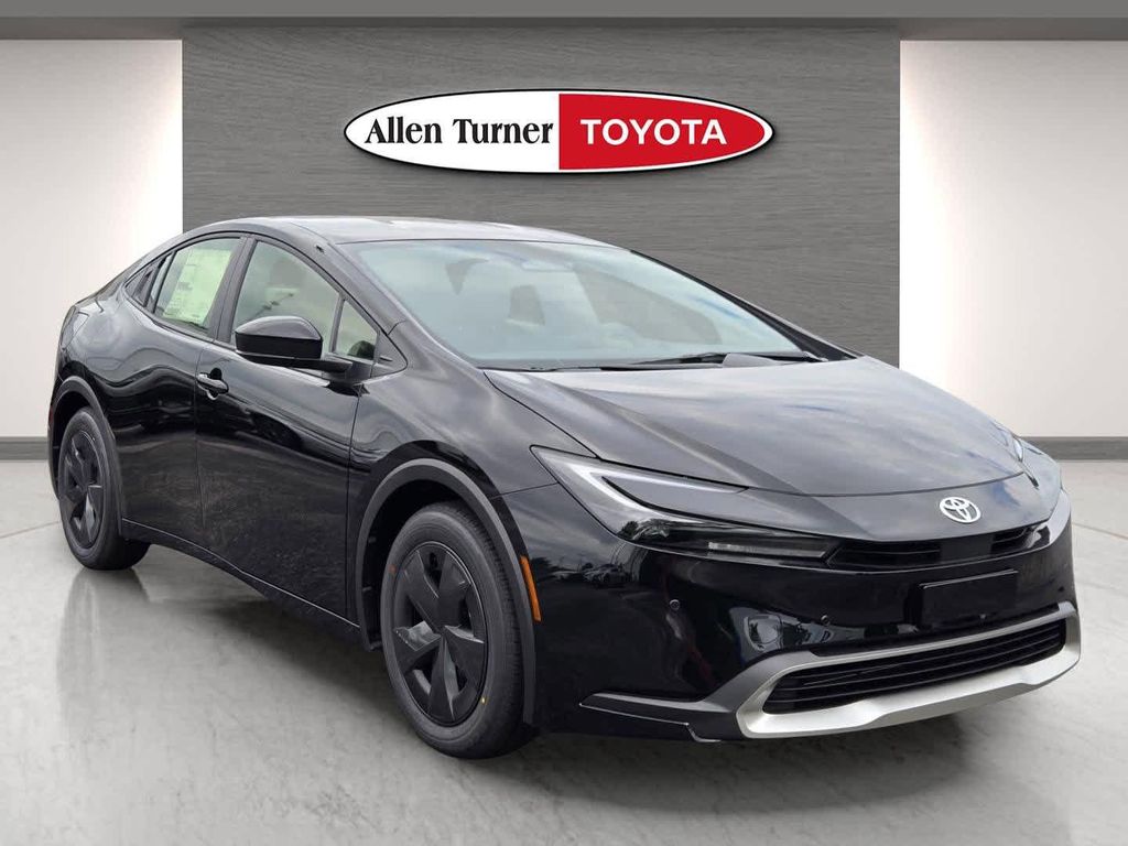 New 2026 Toyota Prius Plug-In Hybrid SE