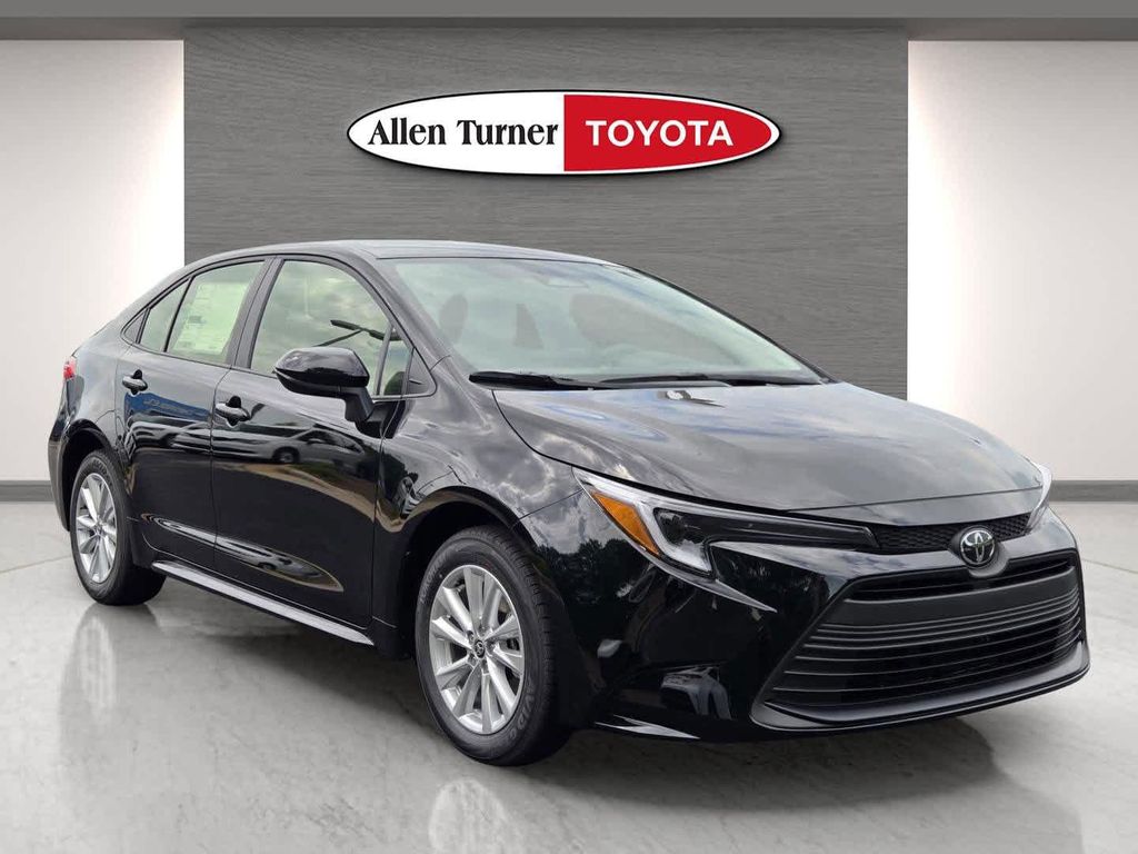 New 2026 Toyota Corolla Hybrid LE