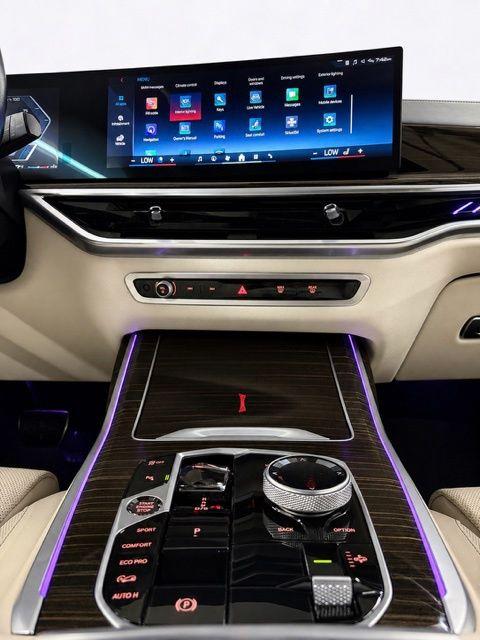 2024 BMW X7 M60I 缩略图 32